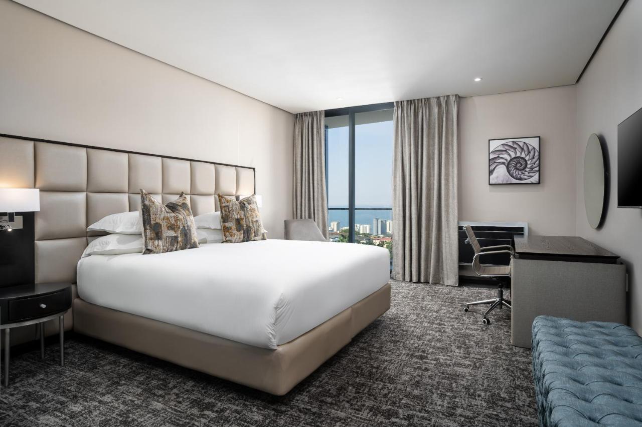 Premier Hotel Umhlanga Дърбан Екстериор снимка
