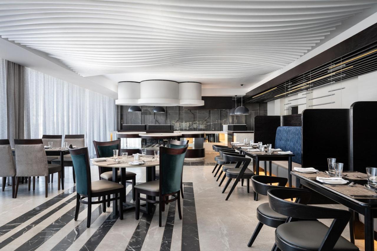 Premier Hotel Umhlanga Дърбан Екстериор снимка