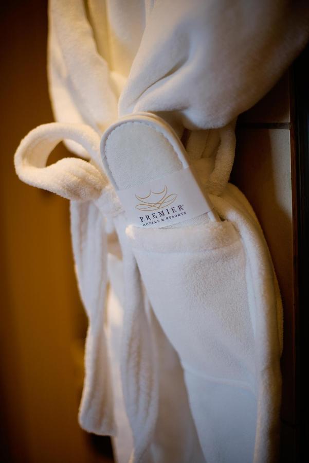 Premier Hotel Umhlanga Дърбан Екстериор снимка