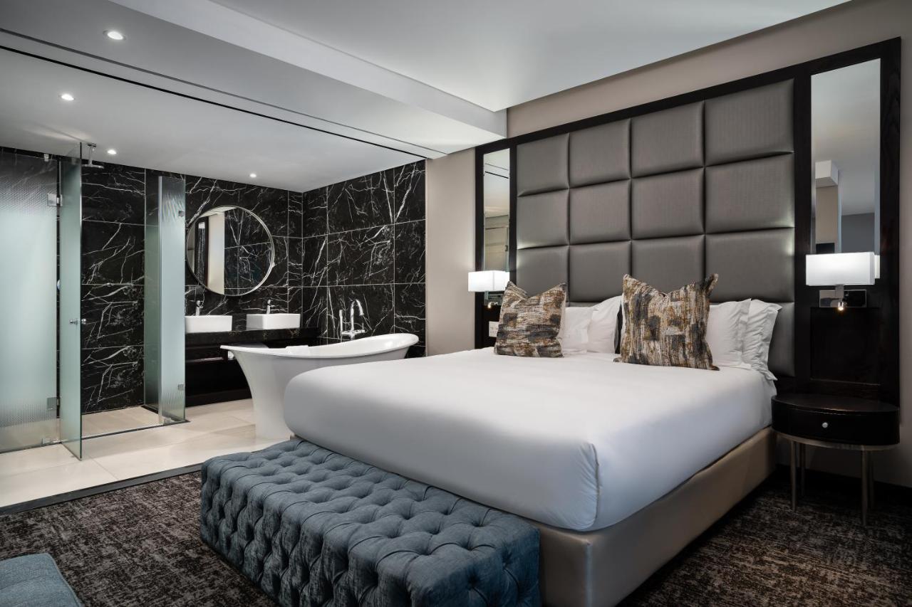 Premier Hotel Umhlanga Дърбан Екстериор снимка